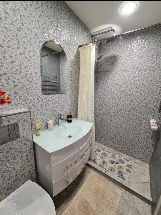 Crystal Twin Apartment グルベネ エクステリア 写真